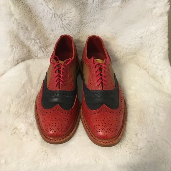 Allen Edmonds Men’s Red Leather Jingle Bell Moc Wingtip Oxfords Dress Shoes 9.5 - Picture 3 of 13